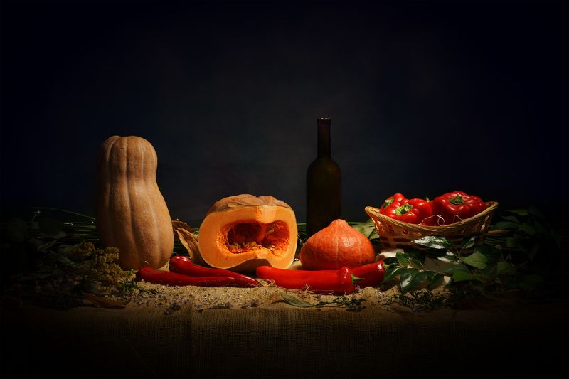 Натюрморт с тыквами и перцамиphoto preview