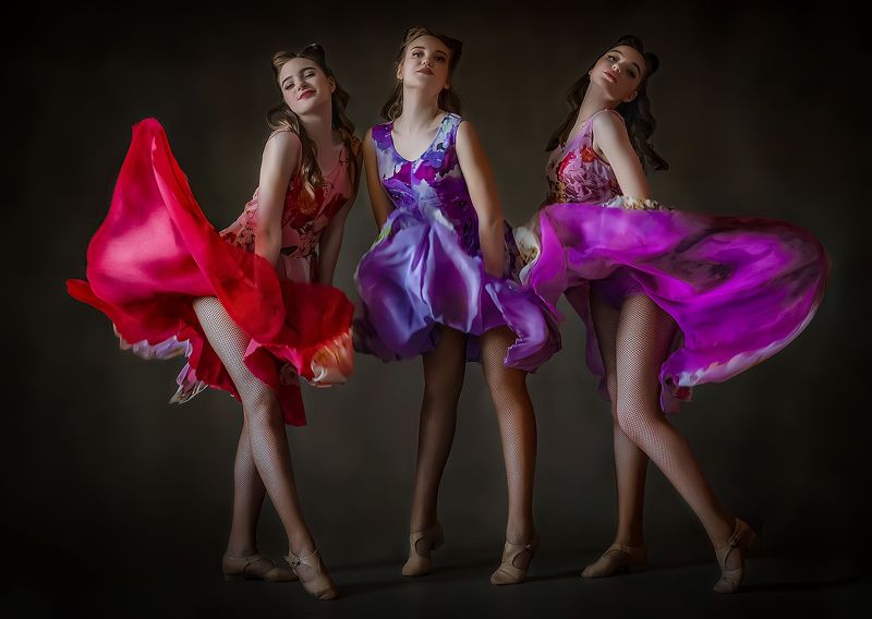 Девушки, танец ***photo preview