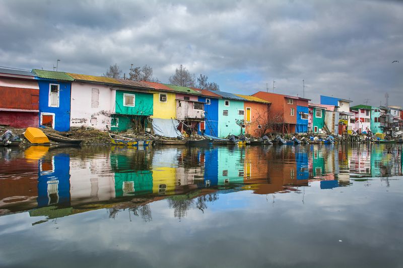 The colored houses of Bandar Anzaliphoto preview