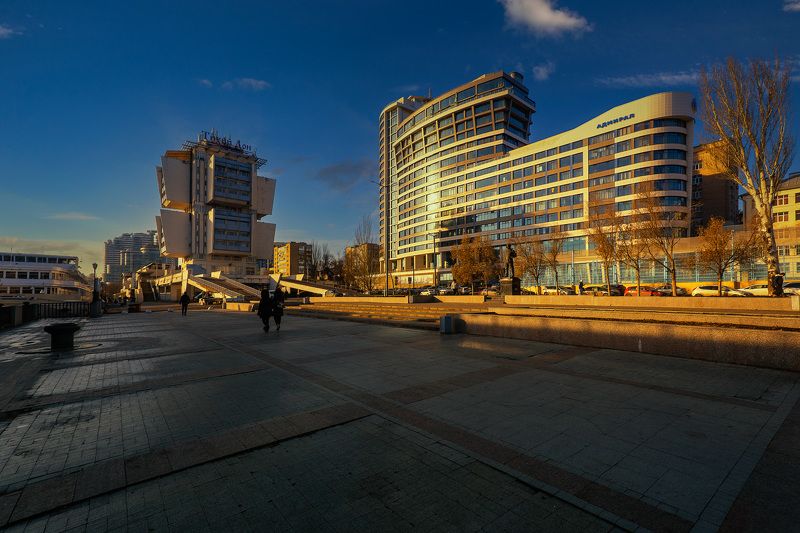 на набережной фото превью