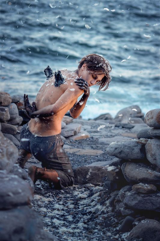 фотопроект, мужской портрет, постановочная фотография Крыльяphoto preview