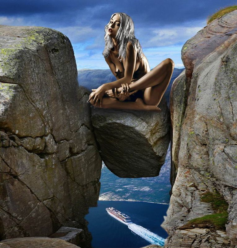 cosplay, косплей, фотомонтаж, коллаж, фотошоп, creative, креатив, photoshop, война, erotic, girl, nude, art, арт, арт-ню, девушка, модель,  обнаженная, фотомодель, фотосессия, фотография, эротика, bodyart, nudeartphoto Эротический альпинизм! :)))photo preview