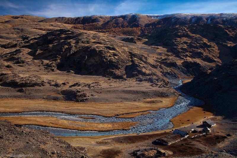 Altai, Mountains, Russia, Алтай, Горный_Алтай, Горы, Осень, Река, Россия, Южно-чуйский хребет У рекиphoto preview