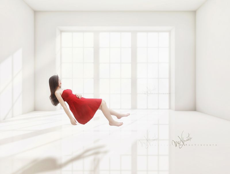 Dress, Floating, Lovely, Mac, Mac Vincente, Macvincente, Manipulation, Portrait, Red, Vietnam, Vincente Floating !photo preview