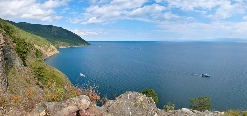 Бухта Абутеиха на Байкалеphoto preview