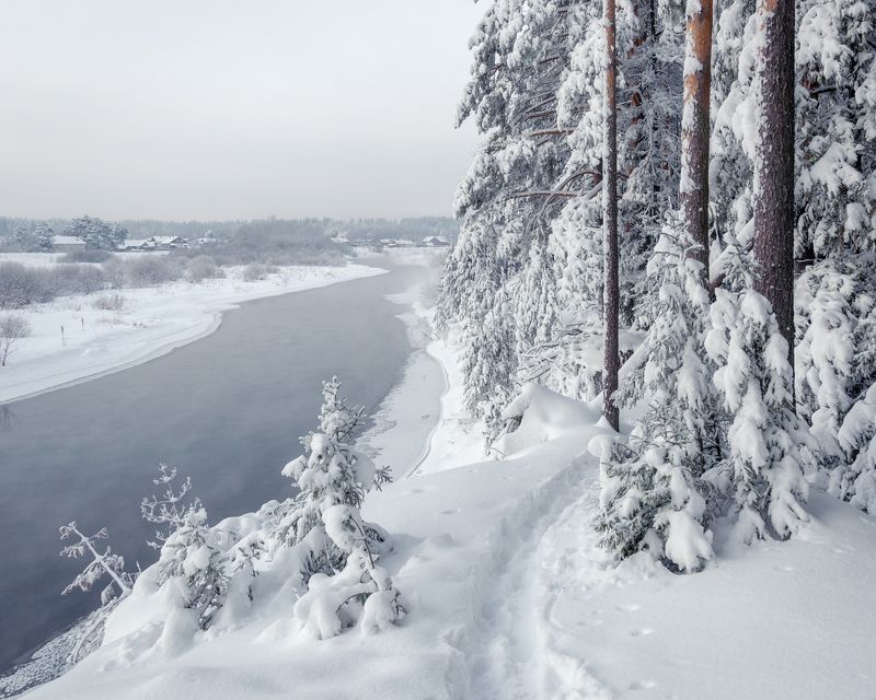 зима декабрь река На сцене снежный декабрь фото превью