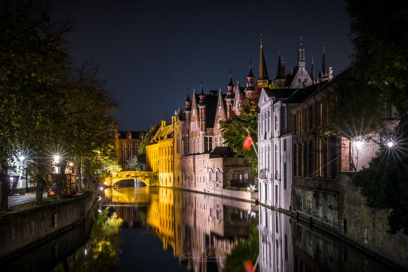 #bruges #brugge #belgium #night #city #town #reflection Night in Bruges, Belgiumphoto preview