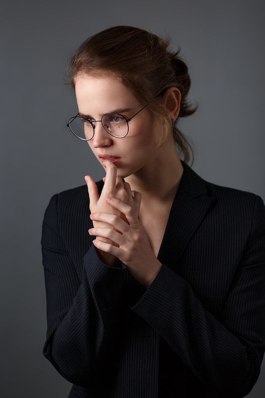 портрет, девушка Грань познания фото превью