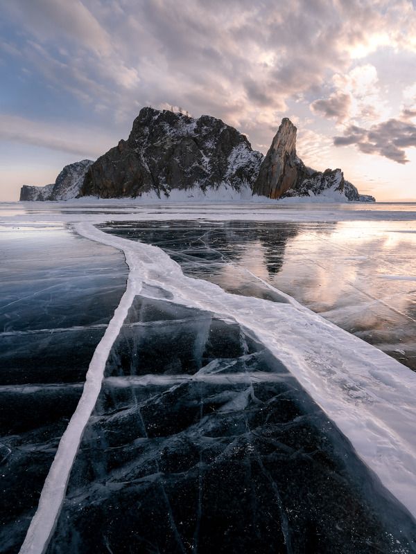 Байкал. Живописный закат на Мысе Хобой... Baikal. Scenic sunset at Cape Khoboy…photo preview