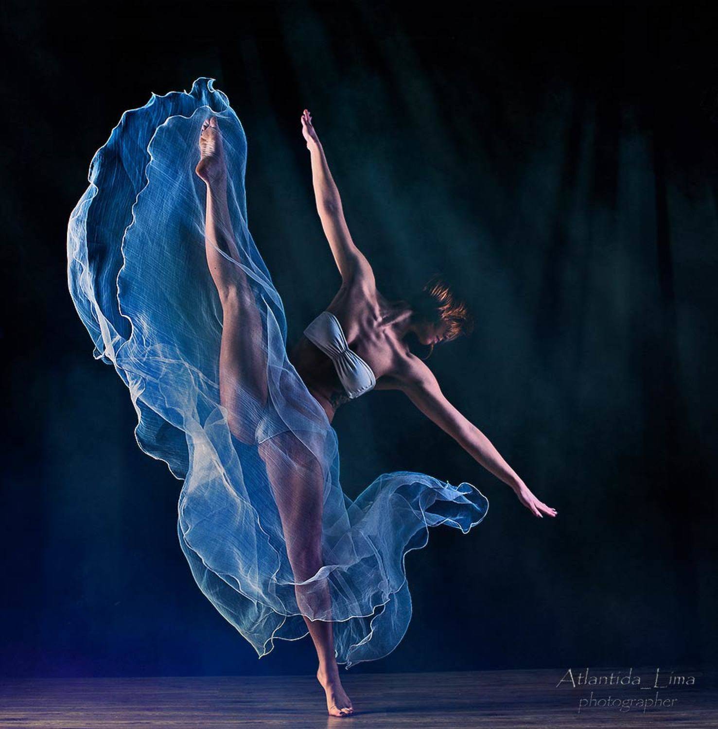 ***. Автор: Atlantida Lima , Atlantida Lima