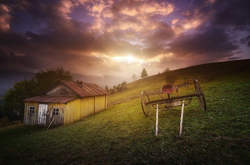 Теплый октябрьский вечерphoto preview