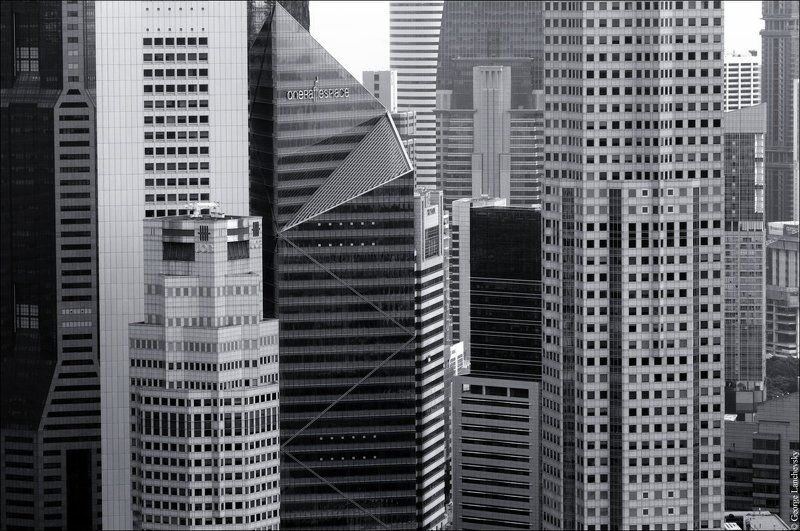 Urban Exploration, Ontheroofs, Singapore Towersphoto preview