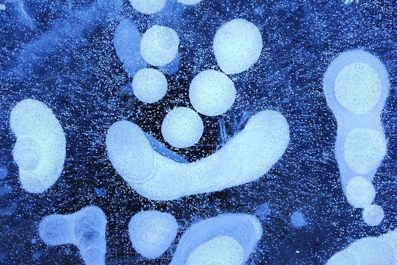 абстракция, зима, лед, макро, узоры Улыбка во льдуphoto preview