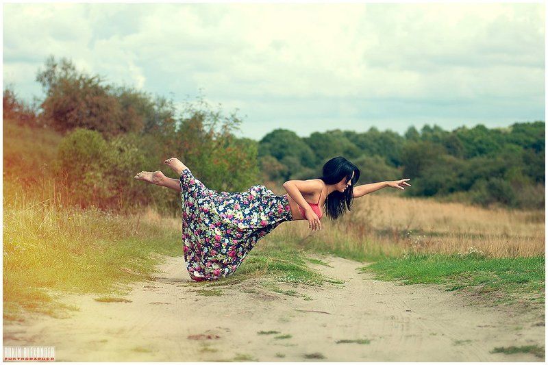 Левитацияphoto preview