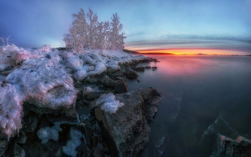 Имандра, Кольский полуостров Весь покрытый инеем, абсолютно весь...(2)photo preview