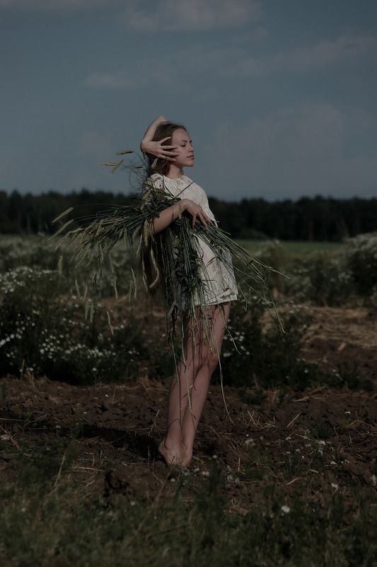 Замерев и восполнившисьphoto preview