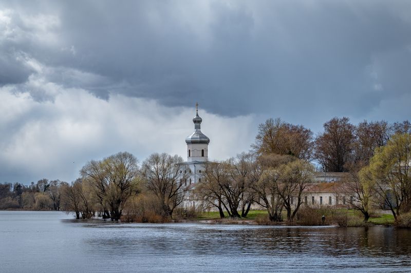 Свято-юрьев монастырьphoto preview