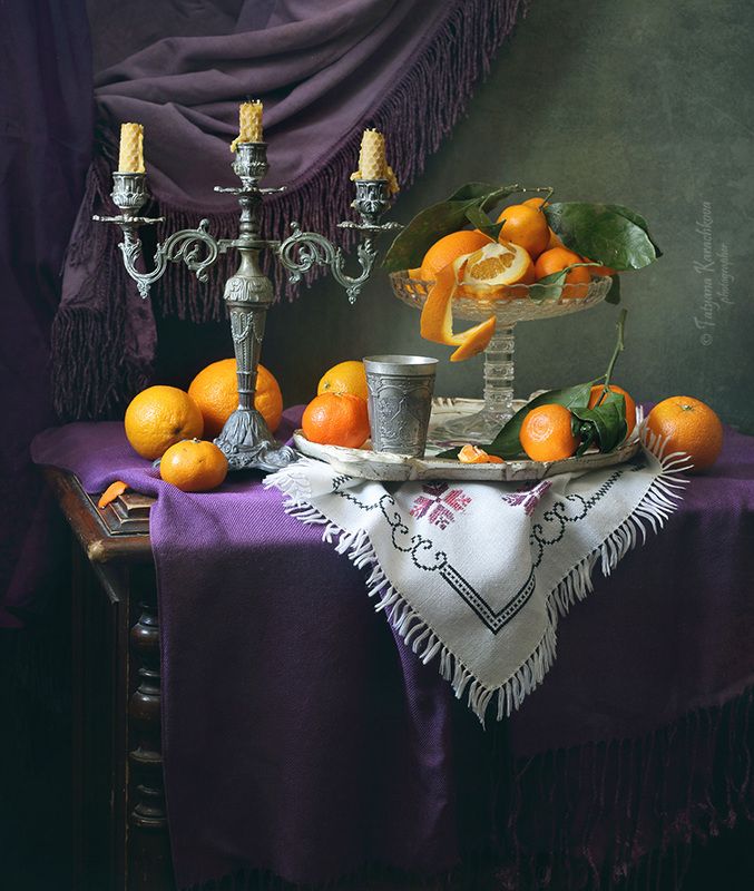 натюрморт, апельсины, мандарины, шандал, канделябр Зимний натюрморт с фруктамиphoto preview