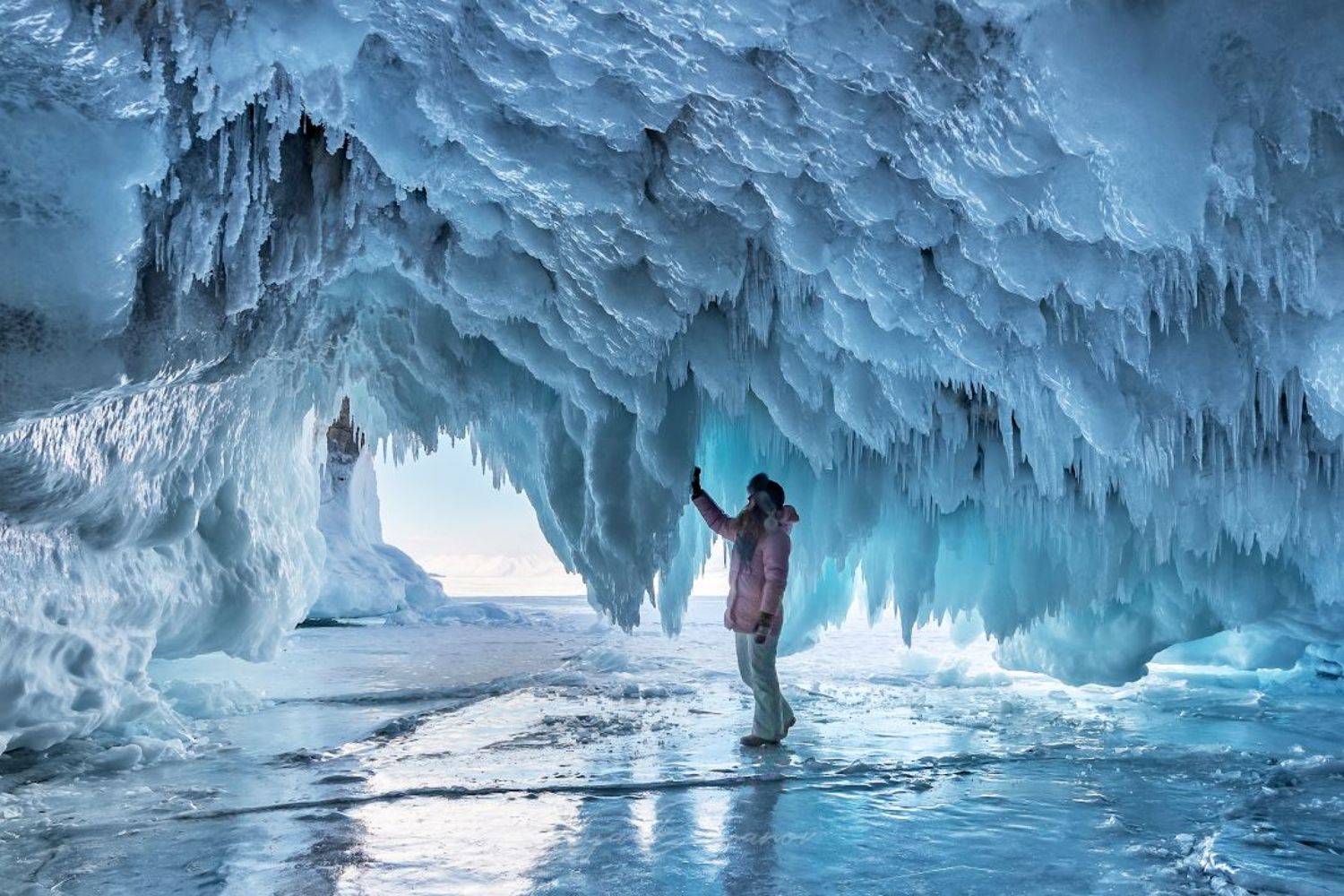 байкал, ольхон, грот, фототур на байкал, Буянов Илья