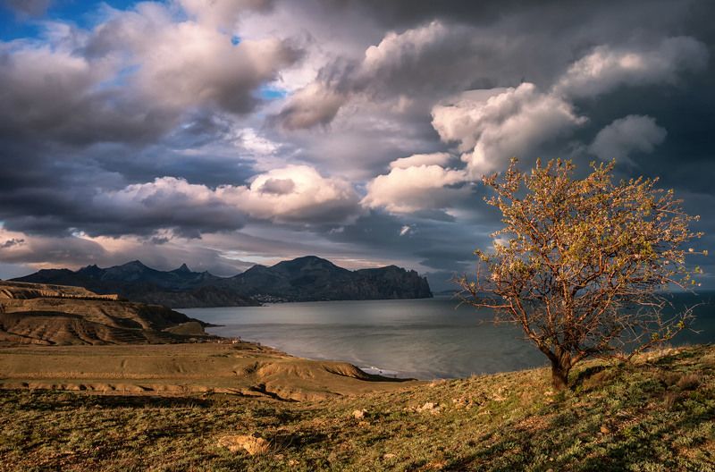 Кара-Даг, Крым, Море Очень красивое небо застал вчера.Кара-Даг.Лиська.Крым.photo preview