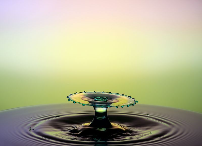 WATER,LIQUID,SPLASH PHOTOGRAPHY,ABSTRACT,TIME STOP,SPEED LIGTH,YOUSEF SAYADI,BLUE,YELLOW,MAGENTA,LIQUID ART,ABSTRACT ART,DROPS,MACRO,REFLECTIVE,HIGH SPEED PHOTOGRAPHY ...photo preview