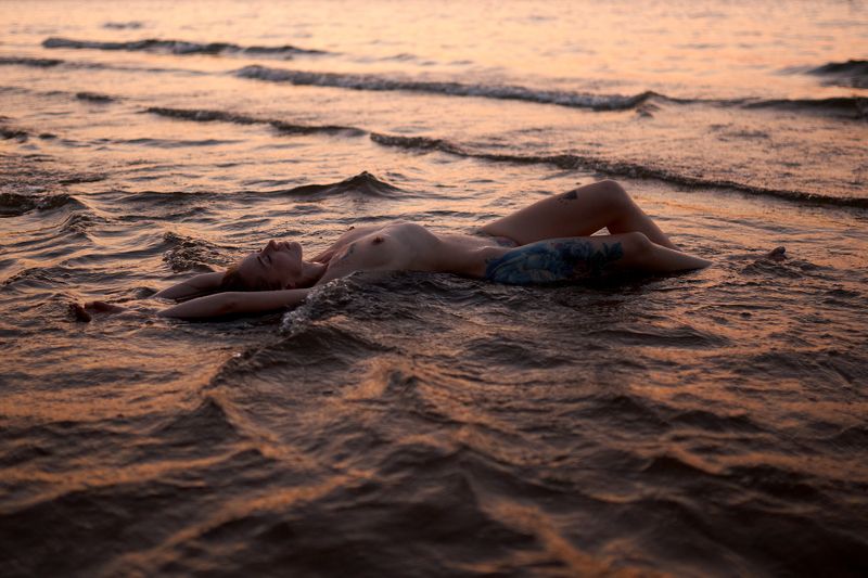 portrait, girl, nu, nude, sea, summer, sunset, beach, портрет, девушка, ню, лето, море, закат, пляж Летоphoto preview