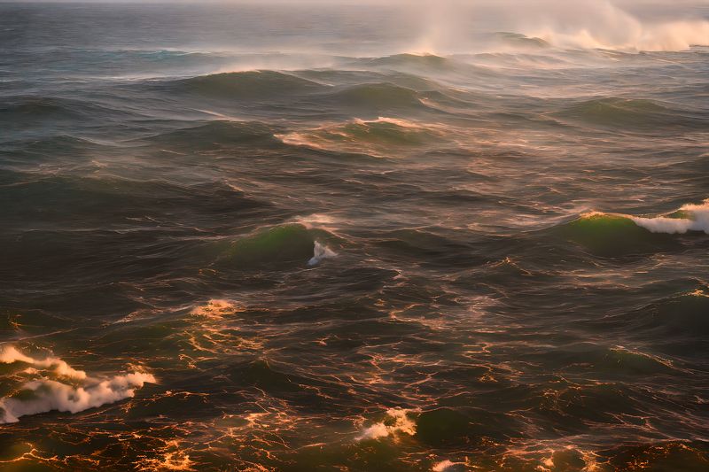 дрон, аэросъемка, волны, океан, море, волны, шторм, сильный ветер, брызги, сияние солнца, мягкий свет, мягкий свет, градиент, атмосферное фото, теплый свет Сияние морских пучинphoto preview