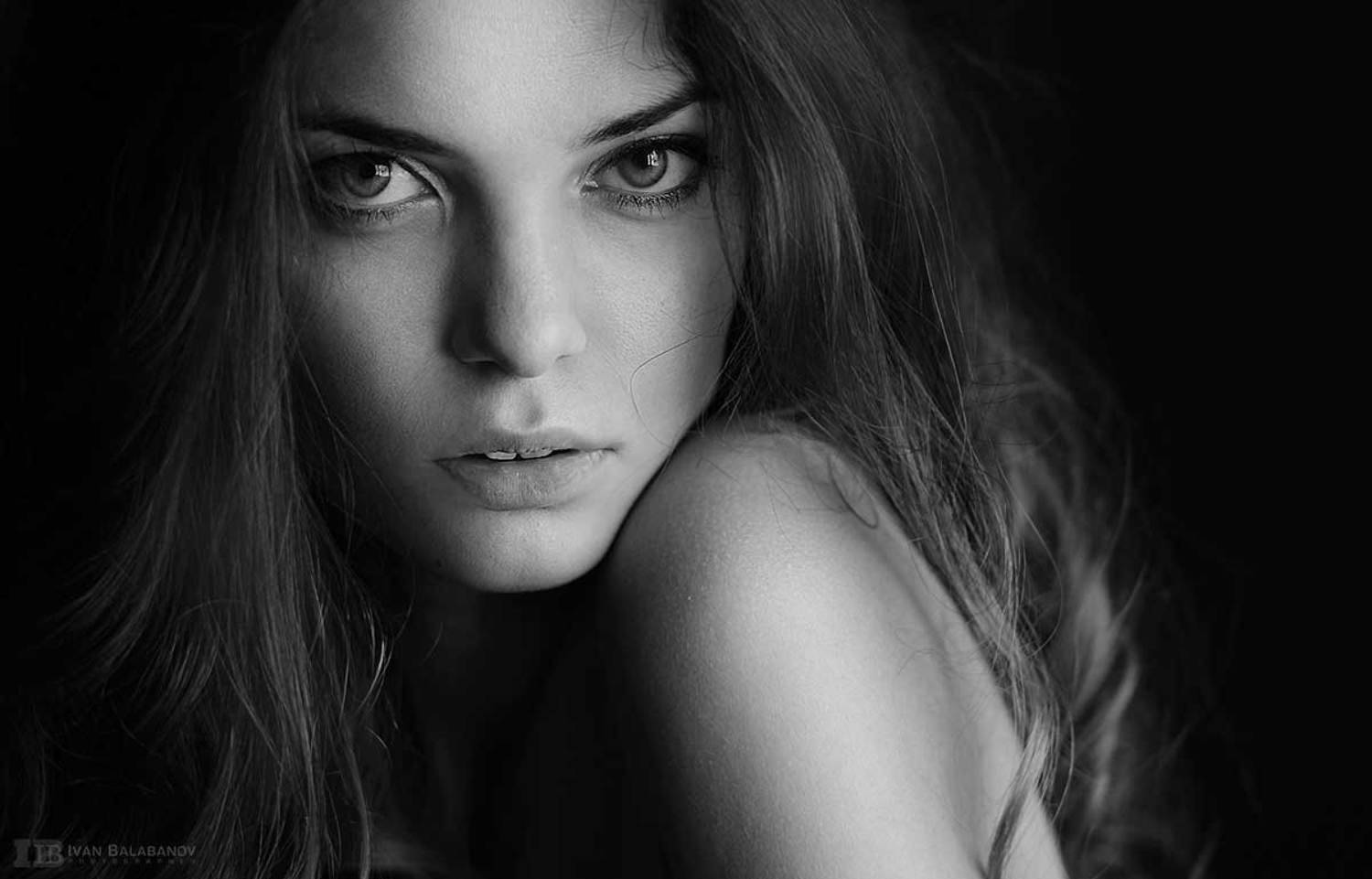 ***. Автор: Балабанов Иван Девушка, портрет, глаза, Балабанов, взгляж, Балабанов Иван