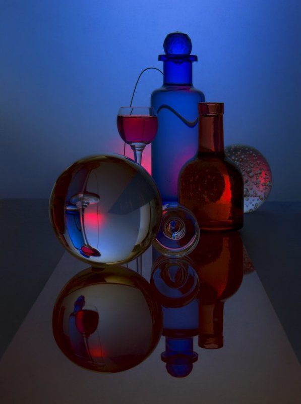 Красное на синем....photo preview