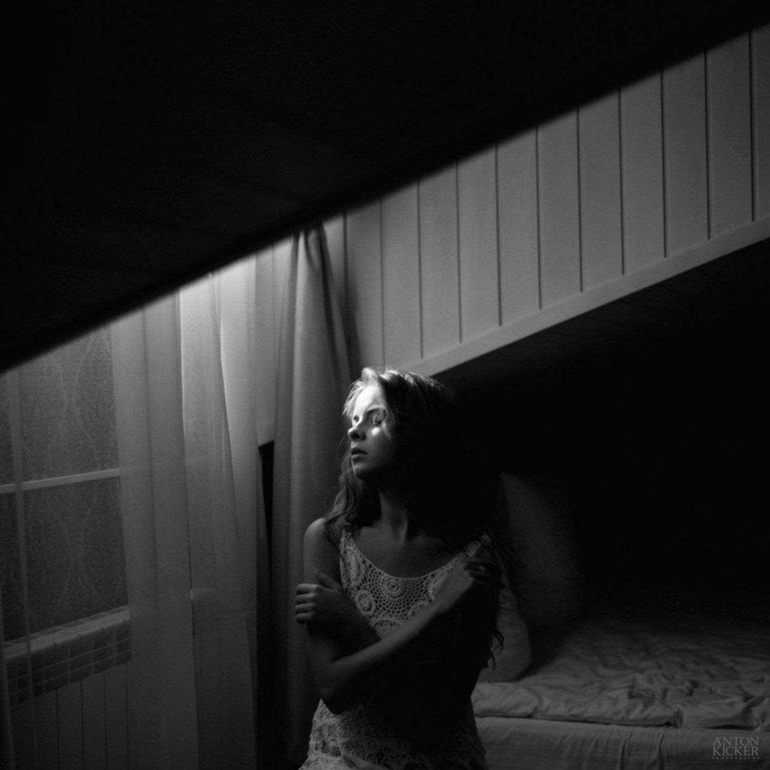 , Антон Кикер