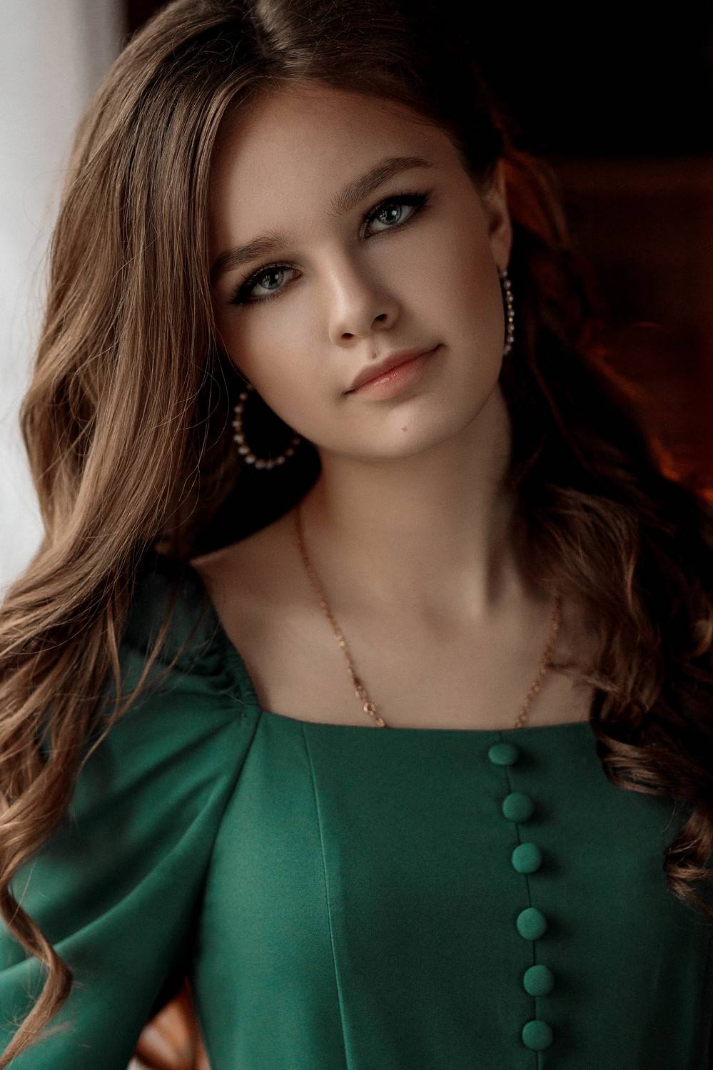 девушка, модель, портрет, фотосессия, студия, гламур, girl, model, modeling, young, portrait, творческий портрет, женский портрет, woman, young woman, glamour, постановка, постановочная фотография, fashion, Владимир Васильев