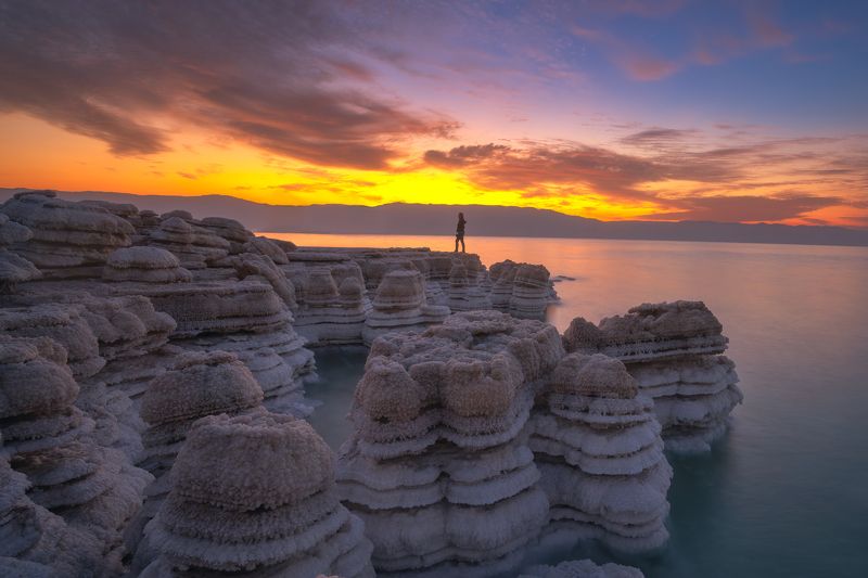 Dead sea, sunrise Mushroom menphoto preview