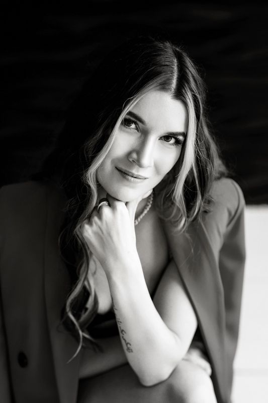 портрет, чб, взгляд, девушка Настяphoto preview