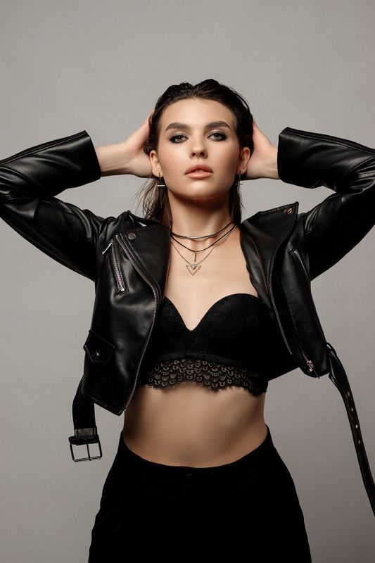 девушка, модель, портрет, фотосессия, студия, гламур, girl, model, modeling, young, portrait, творческий портрет, женский портрет, woman, young woman, glamour, постановка, постановочная фотография, fashion Катяphoto preview