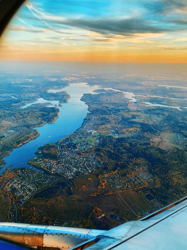 самолет, plane В полетеphoto preview