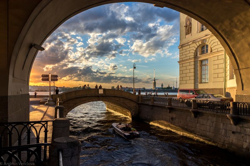 Through the archphoto preview