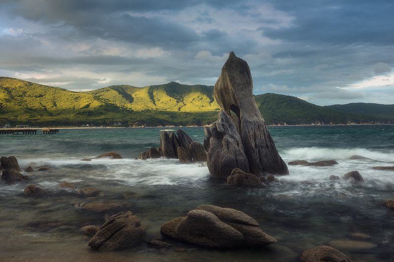 приморский_край триозерье пейзаж море камни закат природа волны вечер находка свет  В Триозерьеphoto preview