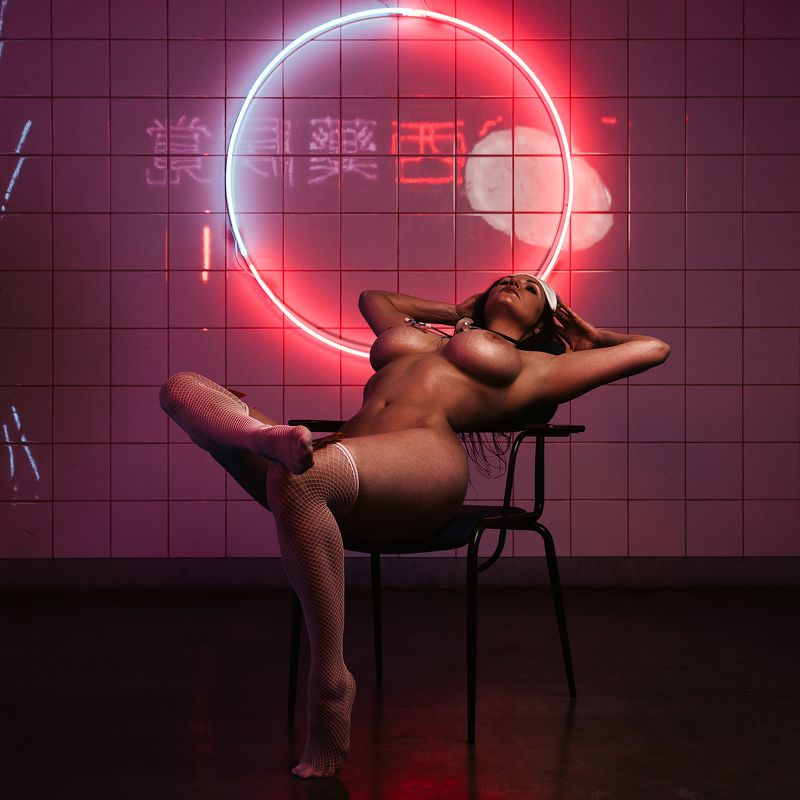 Neon splash фото превью