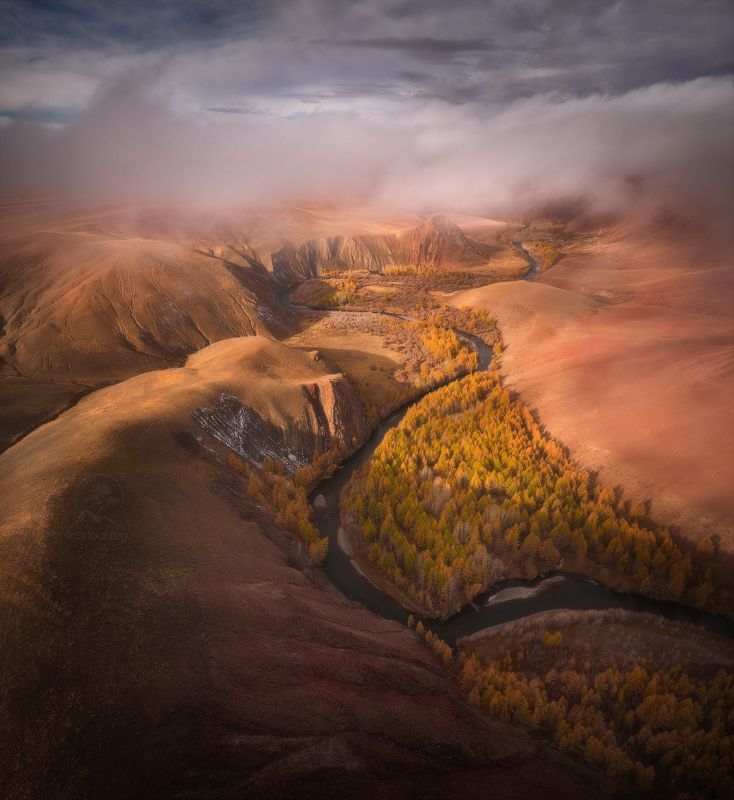 алтай, осень, горы, долина Над рекойphoto preview