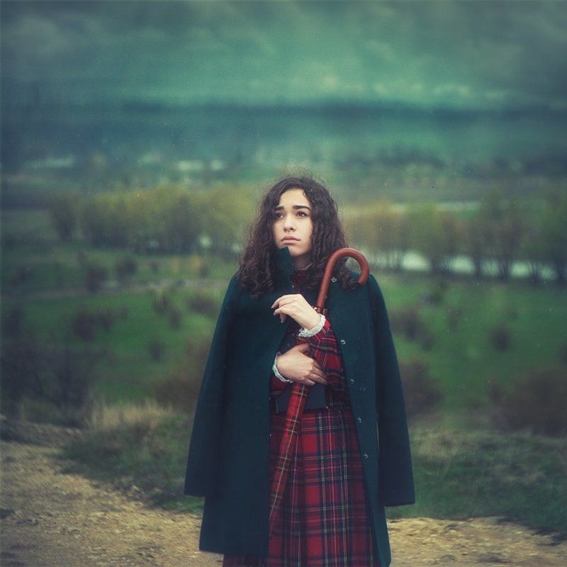 На краюphoto preview