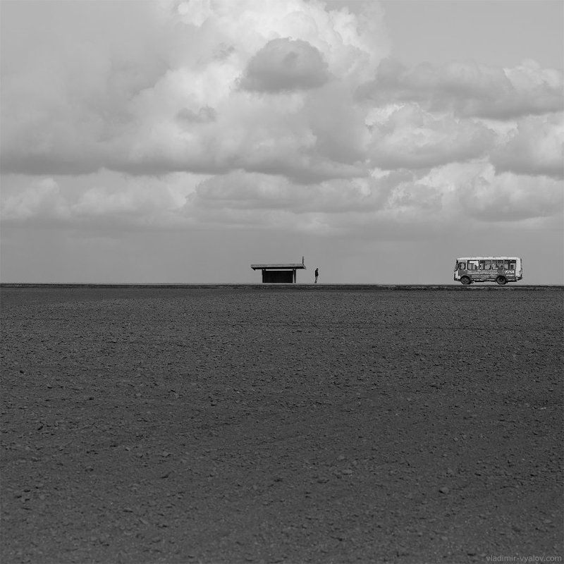 поле, одиночество, автобус, остановка photo preview