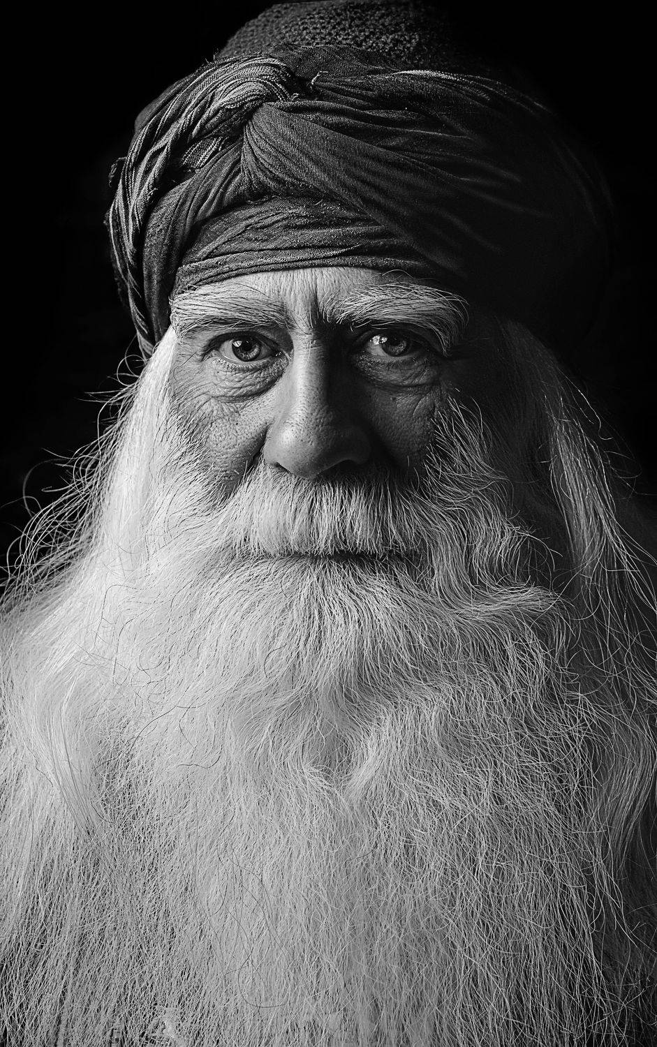 پرتره, Hasan Nazari