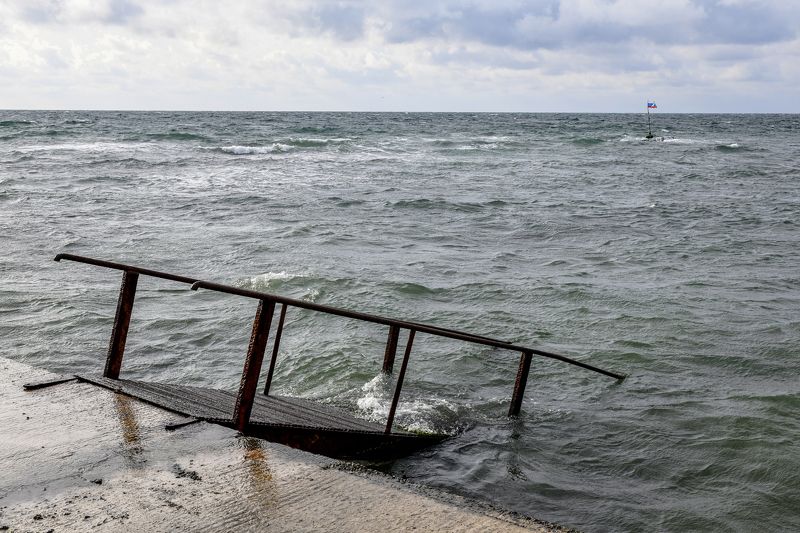 Концептуальное Нас не потопят!photo preview