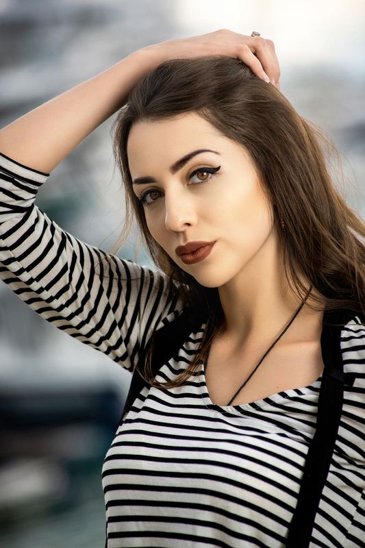 Альбинаphoto preview