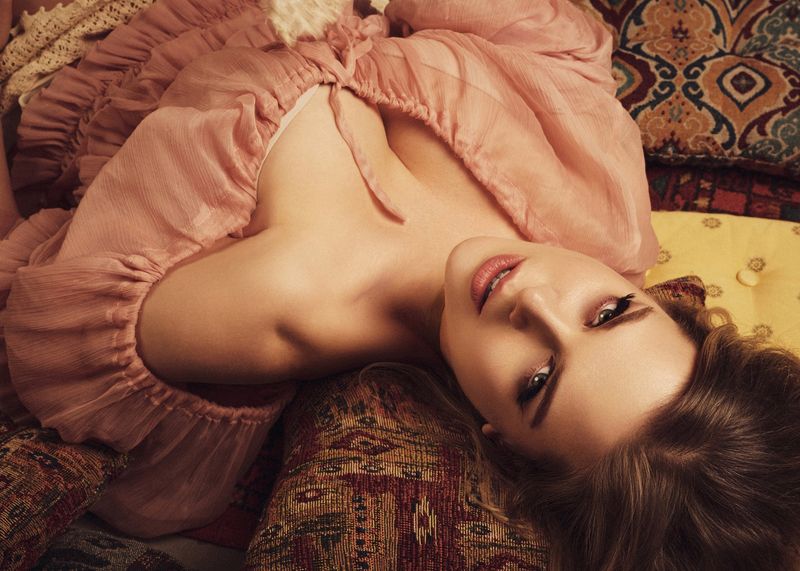 Аннаphoto preview