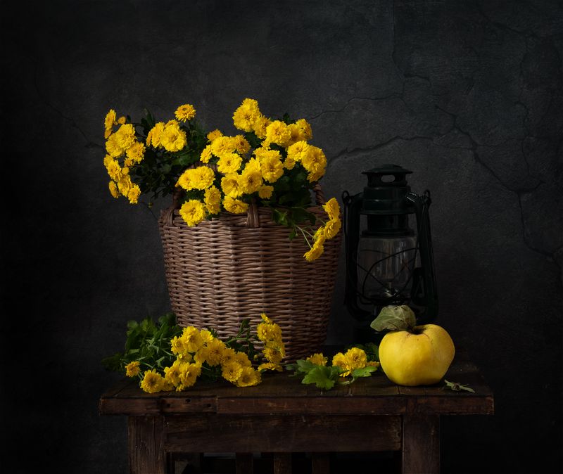 натюрморт, фрукты, айва С айвойphoto preview