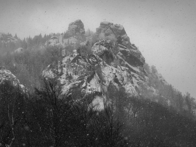 jizera,jizerky,jizerske hory,hejnice,cimburi,frydlantske cimburi,czechia,blackandwhite,snow,winter,snowfall Frýdlantské cimbuříphoto preview