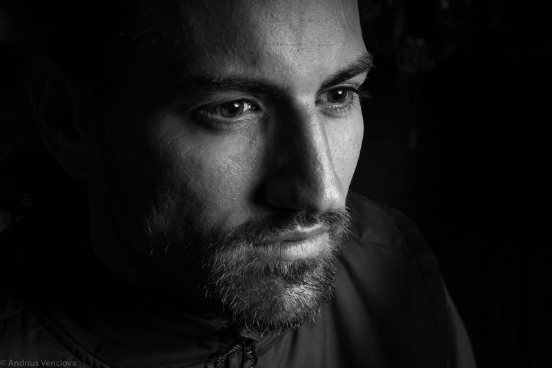 Low key portraitphoto preview