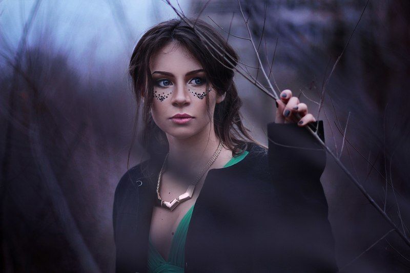 портрет девушка лес Татьянаphoto preview