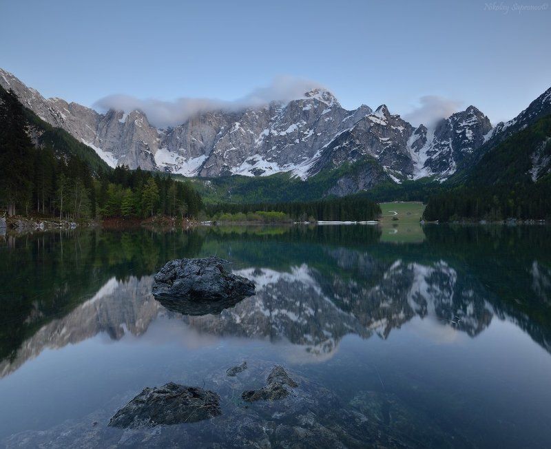 alps, fusine, julain, laghi de fusine, mangart, альпы, венеция, горные, горы, джулия, италия, ледниковые, мангарт, мангартское озеро, озера, отражение, фрули, юлианские, юлианские альпы, юлийские Майский вечер под Мангартской стенойphoto preview